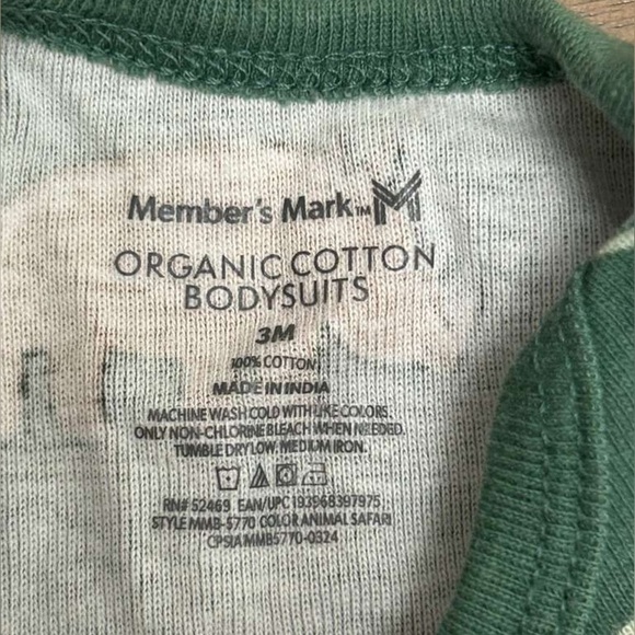 Member's Mark Boys Organic Cotton Bodysuit 3 Months (0398) - Picture 3 of 6